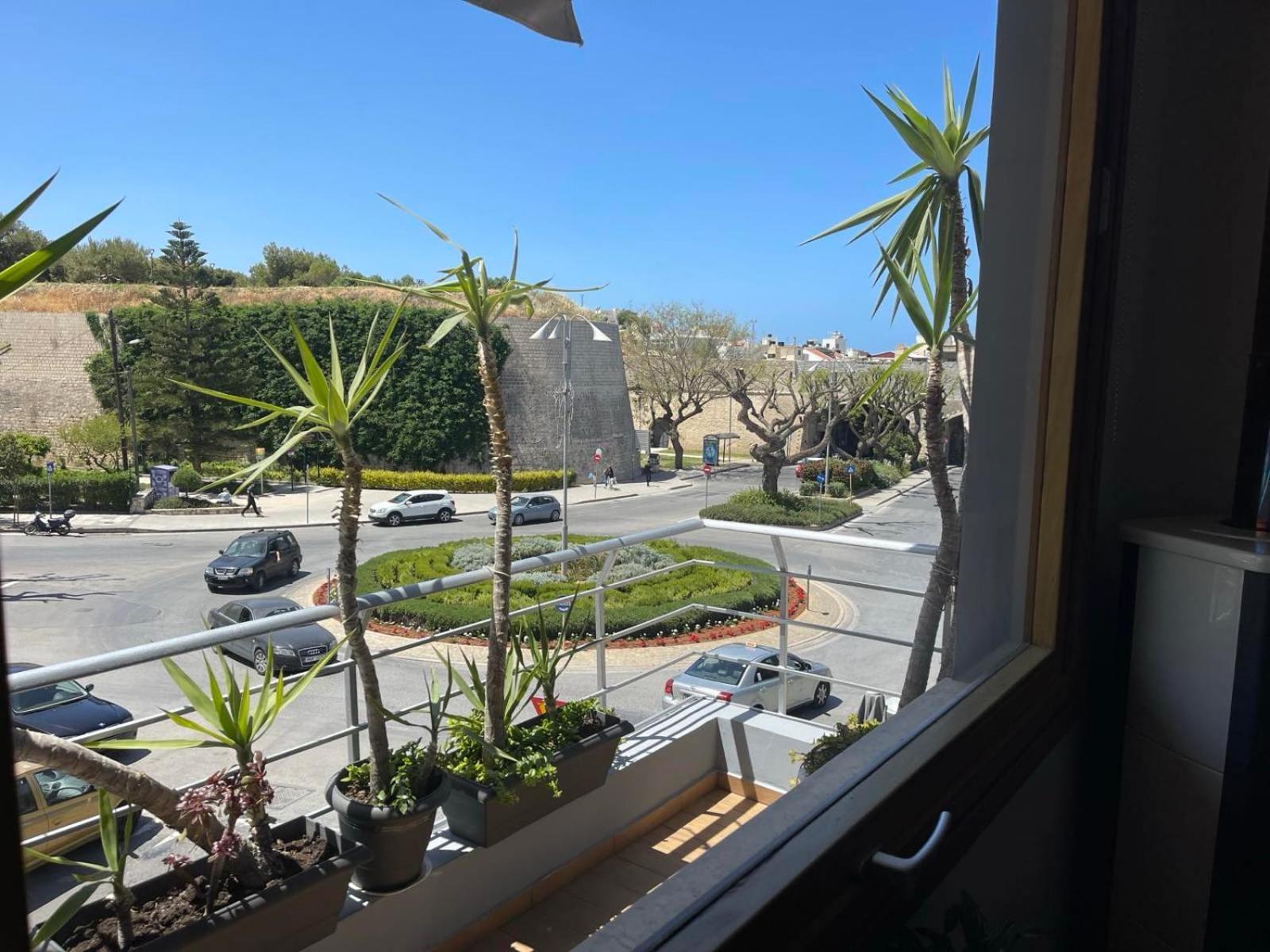 Oasis City Apartment Heraklion Zewnętrze zdjęcie